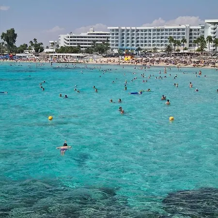 Nissi Golden Sands Sunny A1d4 Ayia Napa
